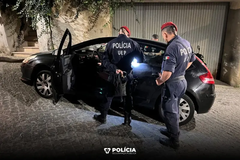 Imagem que acompanha a notícia «MÉDIO TEJO - Só Entroncamento e Torres Novas escapam ao aumento da criminalidade violenta. Tomar é o concelho da região com maior número de ocorrências neste quadro mais grave» (Rádio Hertz)
