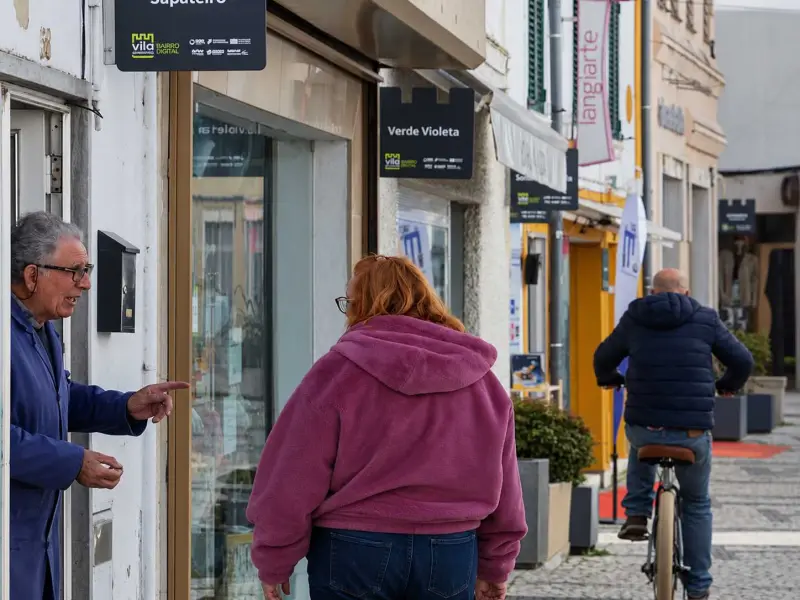 Imagem que acompanha a notícia «Torres Novas conquista prémio nacional com Bairro Comercial Digital «Vila»» (mediotejo.net)