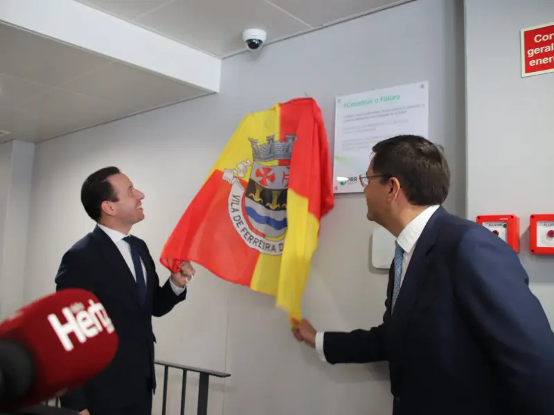 Imagem que acompanha a notícia «Ferreira do Zêzere investiu 1,75 ME na modernização dos serviços e na criação de um polo de inovação em Pias» (MedioTejo.net)