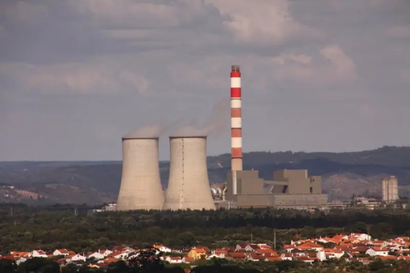 Imagem que acompanha a notícia «ABRANTES - Concelho incluído em concurso para novos projetos de energia renovável» (Rádio Hertz)