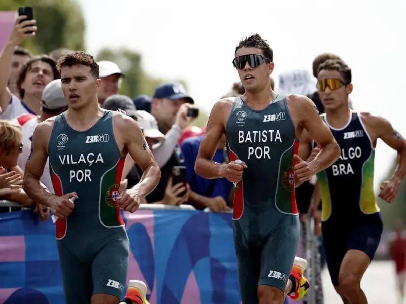 Imagem que acompanha a notícia «Ricardo Batista defende lugar no pódio do Mundial de triatlo em Pontevedra» (mediotejo.net)