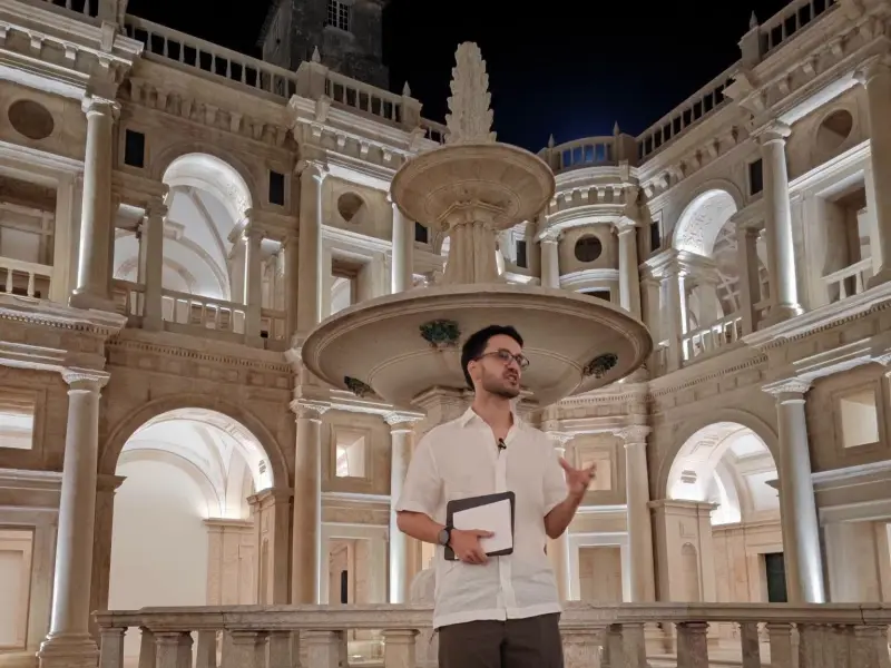 Imagem que acompanha a notícia «Tomar assinala Dia Mundial do Turismo com visitas ao Convento de Cristo e centro histórico» (mediotejo.net)