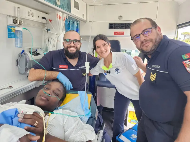 Imagem que acompanha a notícia «Bombeiros do Entroncamento fazem segundo parto em ambulância em quatro meses» (mediotejo.net)