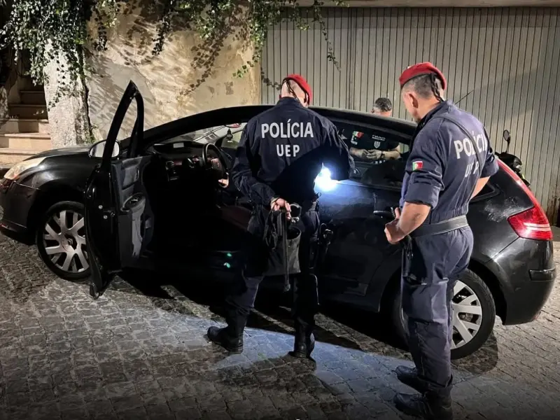 Imagem que acompanha a notícia «Oito detidos em operação policial no Entroncamento e Torres Novas» (mediotejo.net)