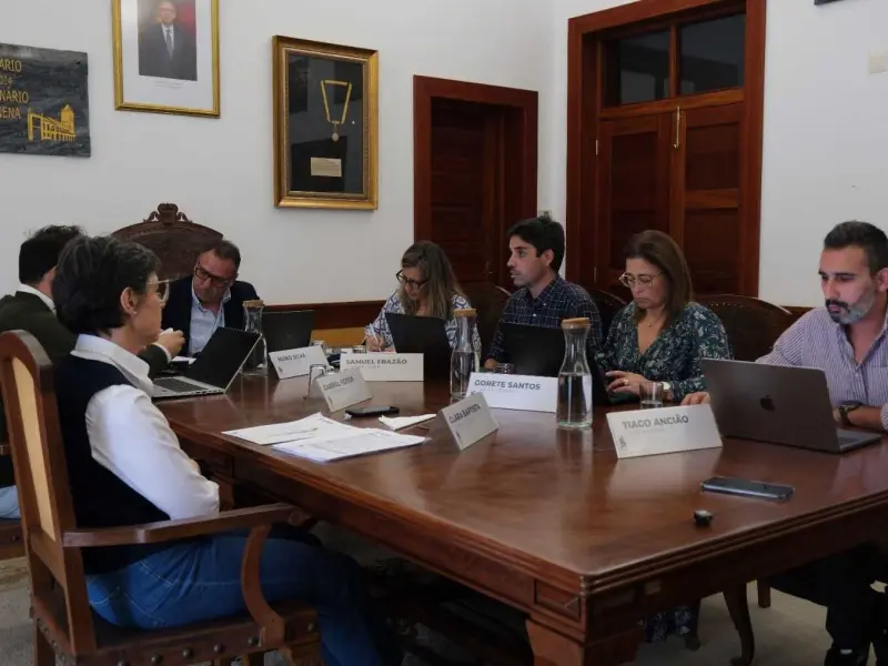 Imagem que acompanha a notícia «Alcanena | Realojamento de serviços contribuiu para atraso na disponibilização do Multiusos ao xFOOD» (mediotejo.net)