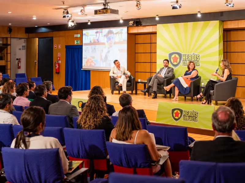 Imagem que acompanha a notícia «Abrantes | Consumo diário de fruta nas escolas sobe de 75% para 98% com programa de educação alimentar» (mediotejo.net)