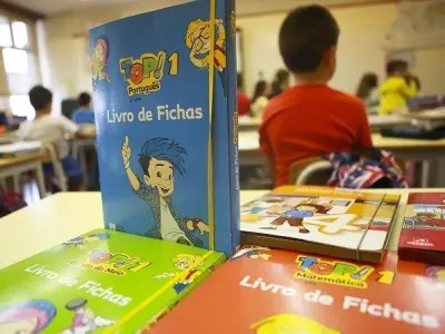 Imagem que acompanha a notícia «Entroncamento reforça apoio para livros de fichas perante aumento de alunos no 1.º ciclo» (mediotejo.net)