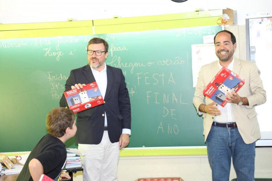 santarem-–-municipio-presenteia-alunos-do-pre-escolar-e-do-1o-ciclo-do-concelho