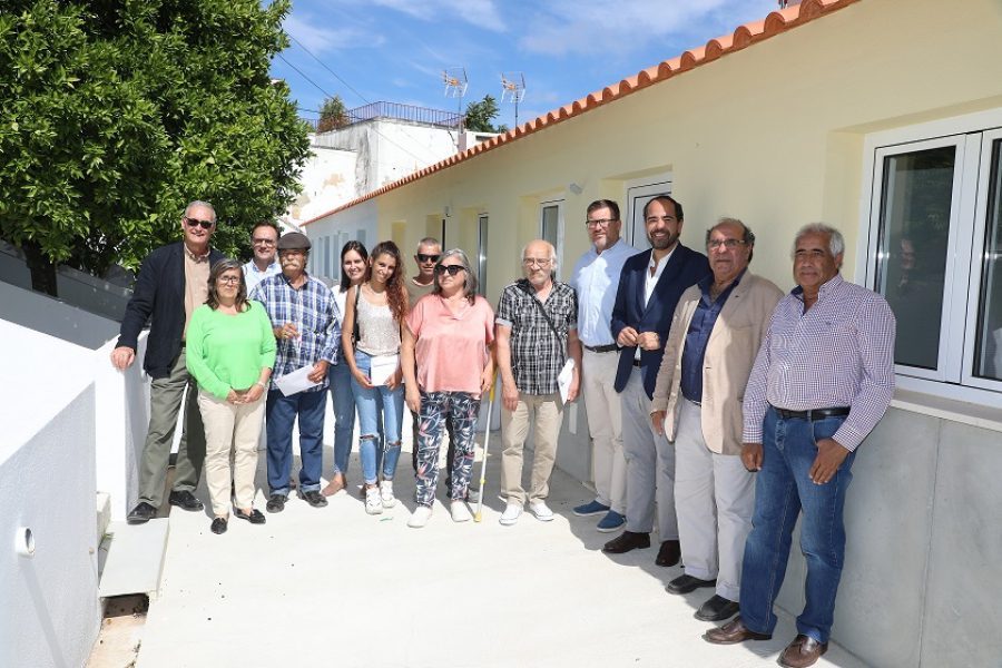 santarem-–-camara-entrega-chaves-de-habitacoes-de-promocao-publica-em-alfange