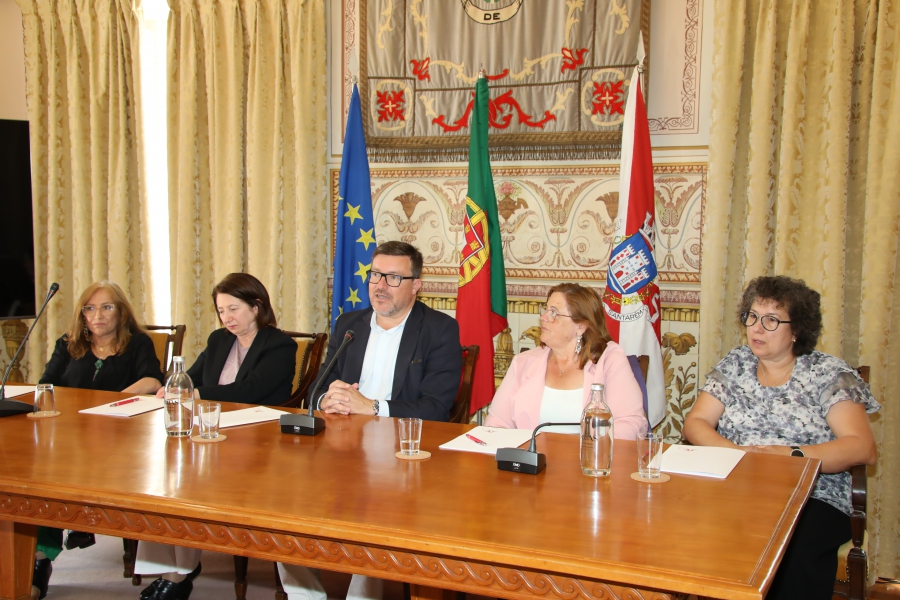 santarem-–-municipio-e-agrupamento-de-escolas-do-concelho-criam-rede-de-bibliotecas