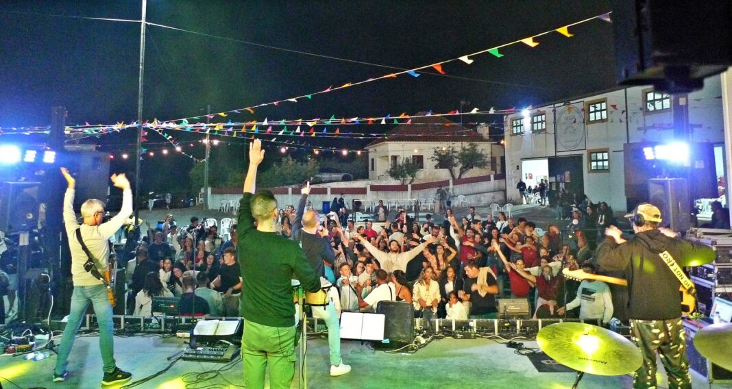 festas-de-valhascos-em-honra-de-nossa-senhora-da-graca