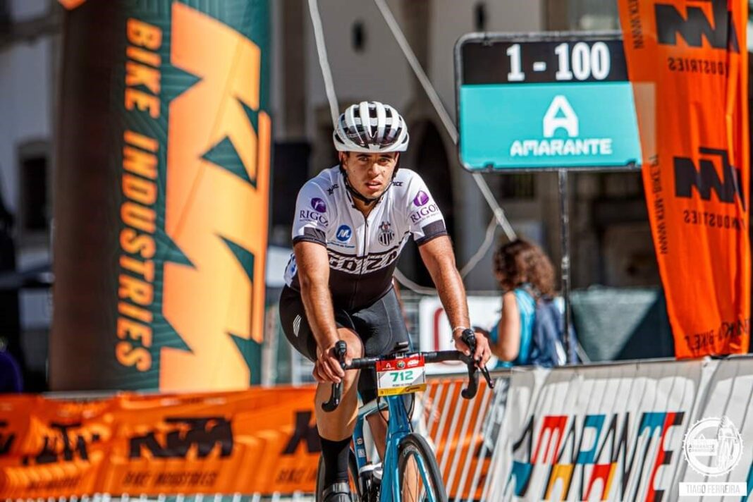 ciclismo-–-pedro-saldanha-(‘os-zebras’-do-alvito)-nos-15-primeiros-em-elites-no-amarante-granfondo