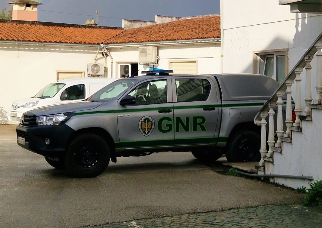 cartaxo-–-homem,-de-51-anos,-detido-pela-gnr,-suspeito-de-violencia-domestica