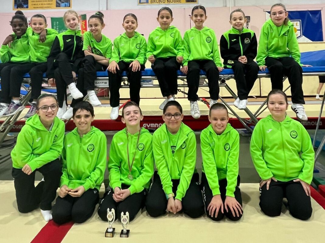 ginastica-–-ginasio-clube-de-tomar-inicia-epoca-de-trampolins-com-excelentes-resultados