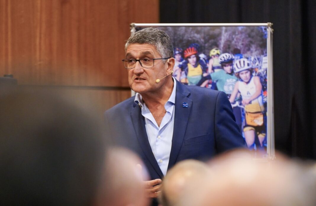 paulo-lourenco-nega-ter-tido-qualquer-beneficio-na-venda-de-antiga-sede-da-fpf