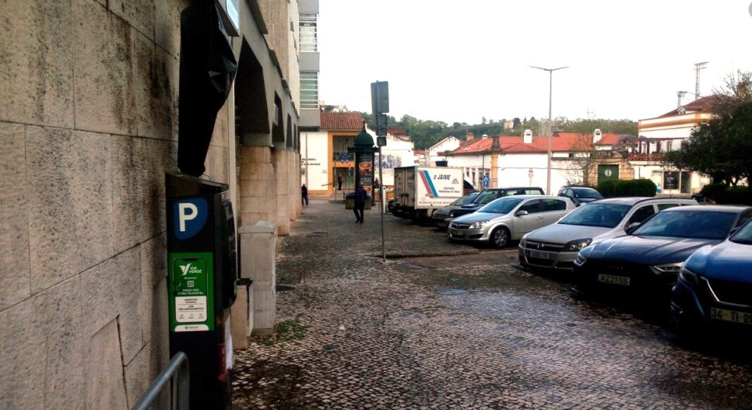 tomar-–-estacionamento-na-alameda-um-de-marco-volta-a-ser-pago-a-partir-de-amanha