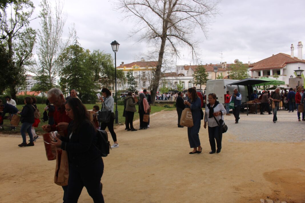 tomar-–-congresso-da-sopa-e-no-sabado-bilhetes-custam-5-euros.-familias-pagam-12