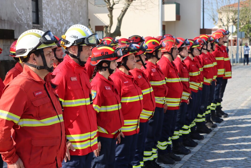 ourem-investe-em-equipamentos-de-protecao-para-as-tres-corporacoes-de-bombeiros