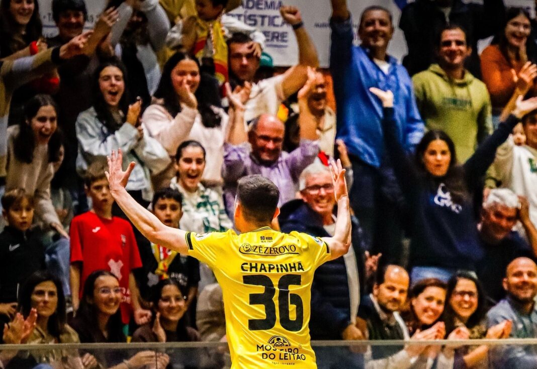 futsal-–-liga-placard.-ferreira-do-zezere-‘mete-a-terceira’-e-ja-esta…-no-terceiro-lugar!