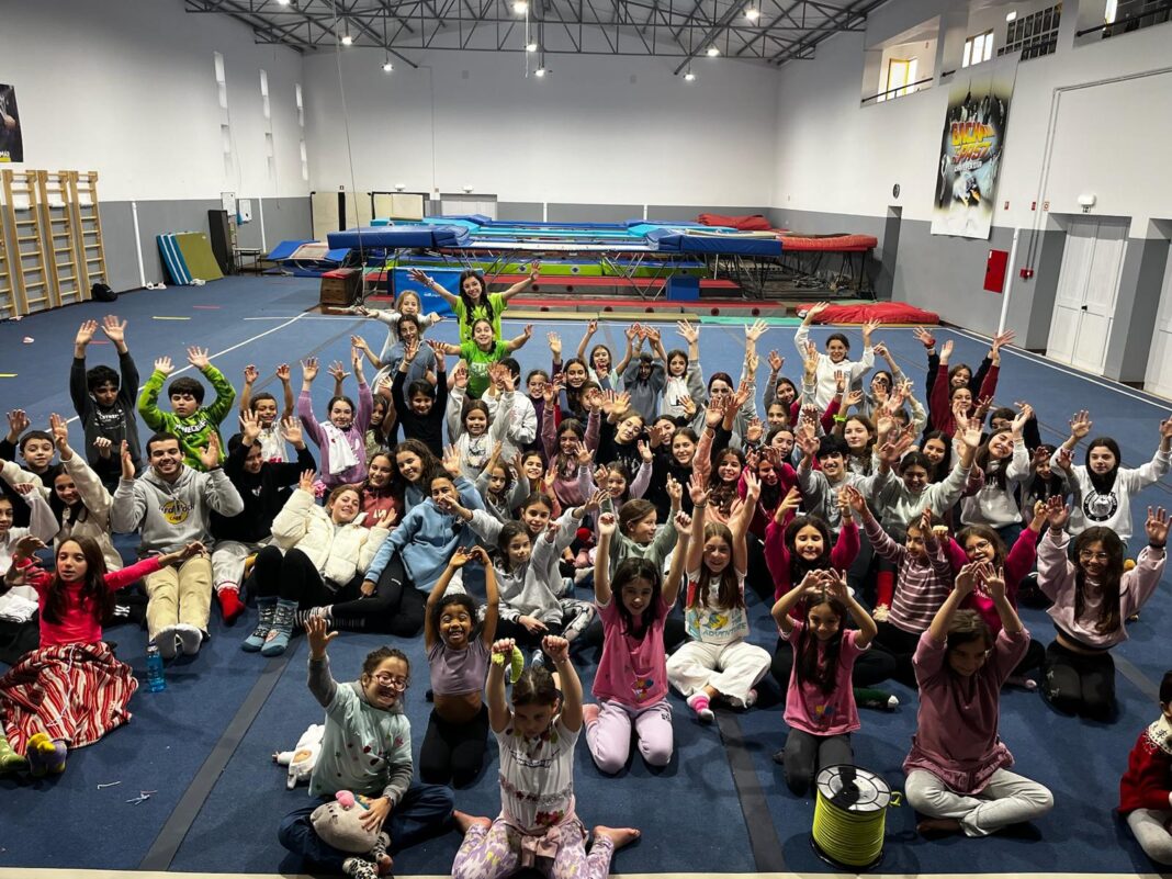 ginasio-–-24h-no-ginasio:-24-horas-de-convivio,-aprendizagem-e-diversao!