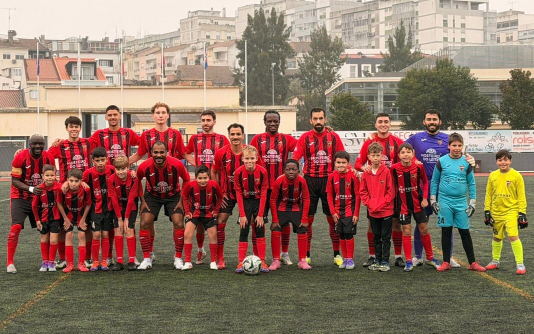 futebol-–-1a-distrital-u.-tomar-desloca-se-a-coruche-neste-sabado