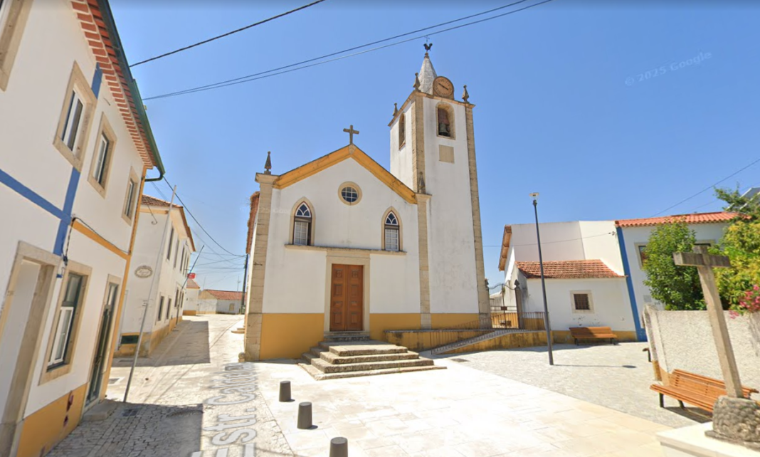 intervencao-na-cobertura-da-igreja-de-cem-soldos-prevista-para-o-verao