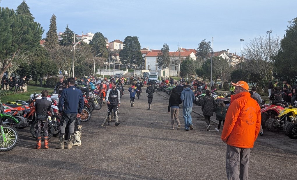 todo-o-terreno-–-17.o-passeio-esganados-reuniu-245-participantes-em-vila-de-rei