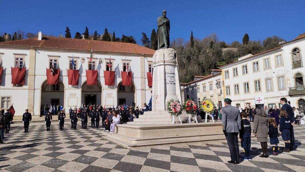 tomar-assinala-dia-da-cidade-com-cerimonias-oficiais-e-homenagem-solidaria-(c/audio)