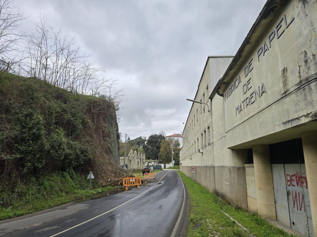 tomar-|-risco-de-derrocada-leva-eleito-do-chega-a-exigir-corte-de-estrada-em-asseiceira