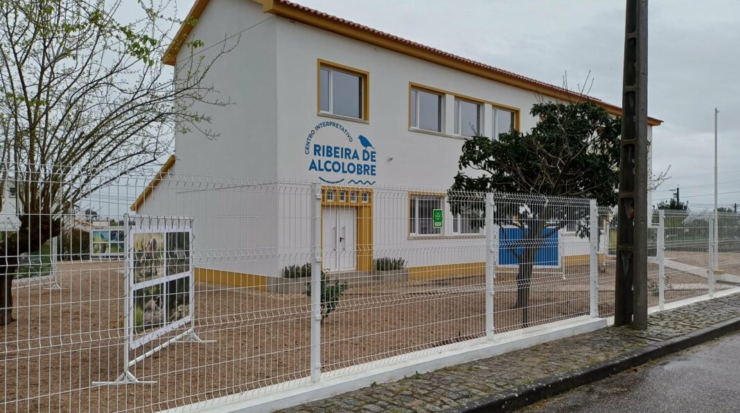 centro-interpretativo-da-ribeira-de-alcolobre-abre-portas-em-crucifixo-(c/audio)