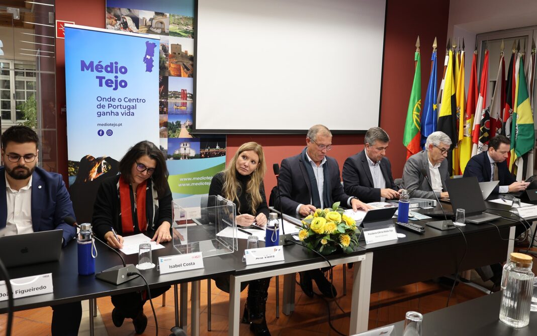 assembleia-intermunicipal-do-medio-tejo-reune-em-tomar-para-votar-contas-de-2025