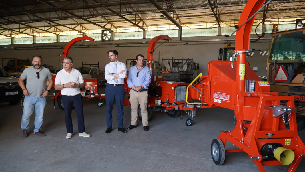 tomar-investe-70-mil-euros-em-equipamentos-para-reduzir-residuos-verdes-e-prevenir-incendios