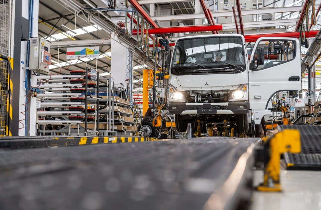 mitsubishi-fuso-aponta-setembro-para-retoma-da-producao-na-fabrica-do-tramagal