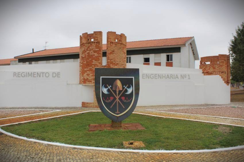exercito-de-luto-por-morte-de-dois-militares-do-regimento-de-engenharia-1