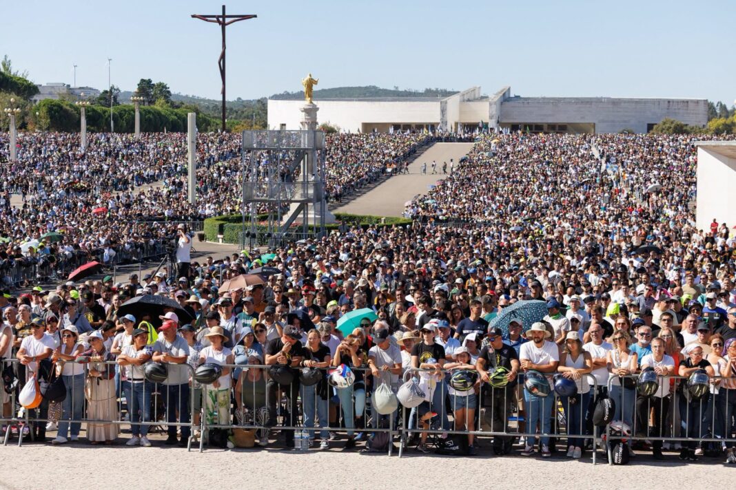 cerca-de-170-mil-motociclistas-na-bencao-dos-capacetes-em-fatima